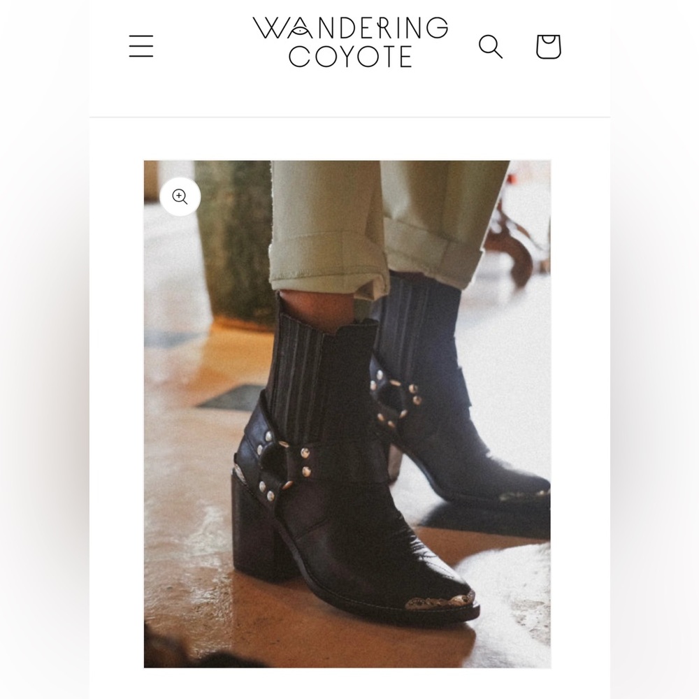 Ankle boots. Cowboy boots. Real leather.